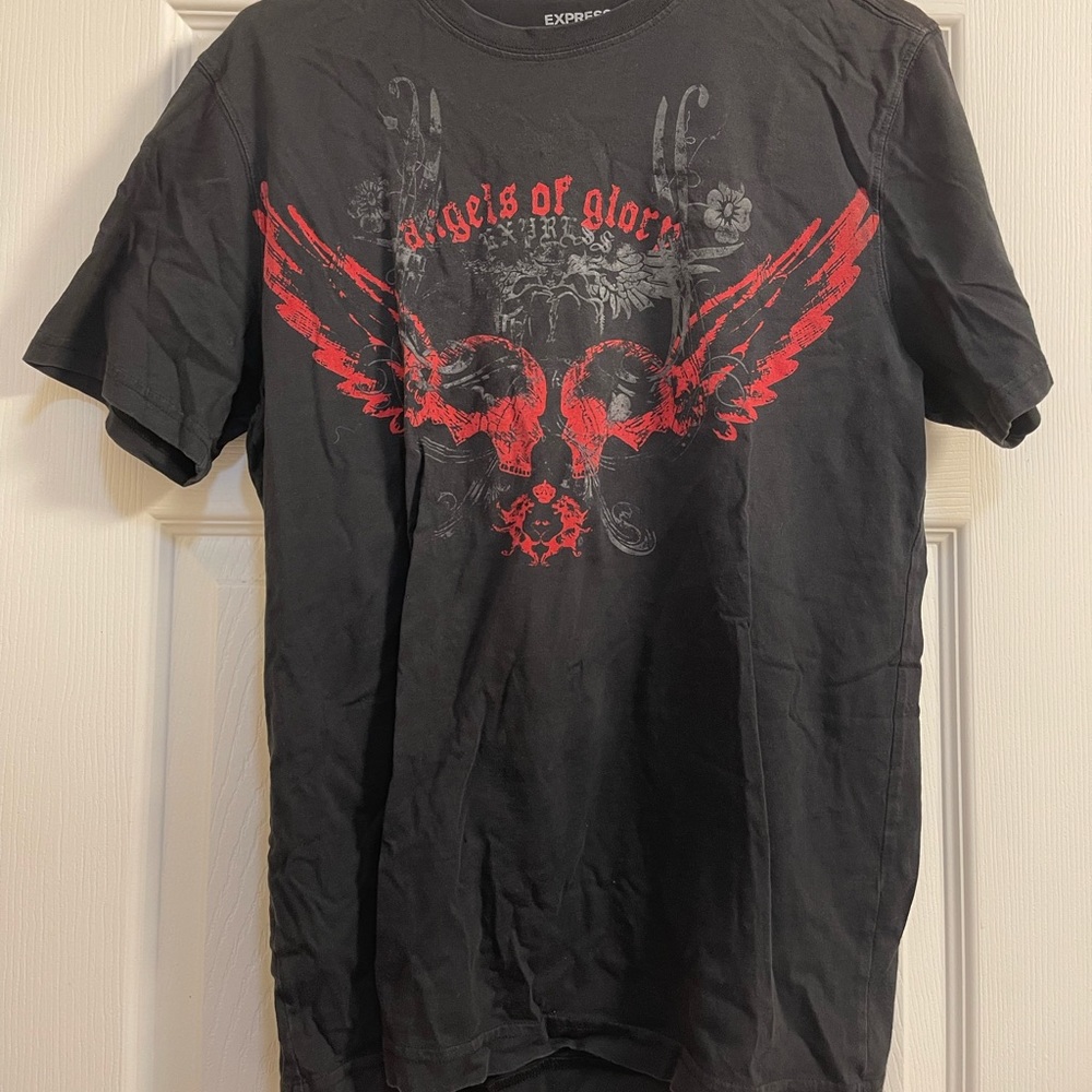 Express Graphic Tee